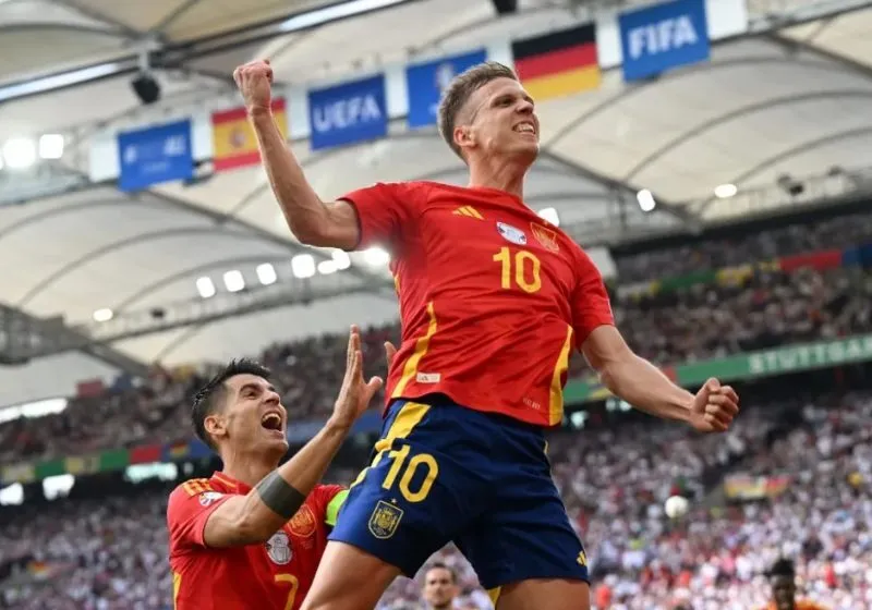 Dani Olmo - Cầu thủ nổi bật trong trận Đội tuyển Tây Ban Nha gặp Đội tuyển Đức