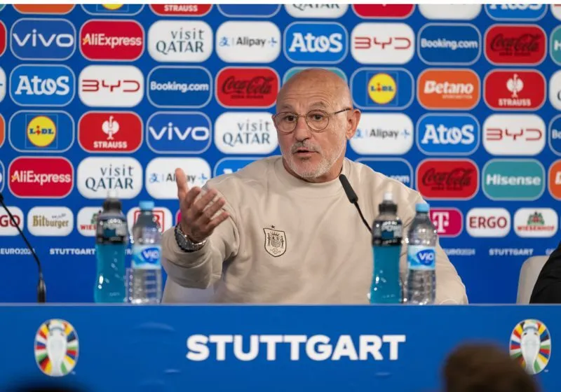 Đội tuyển Tây Ban Nha gặp Đội tuyển Đức