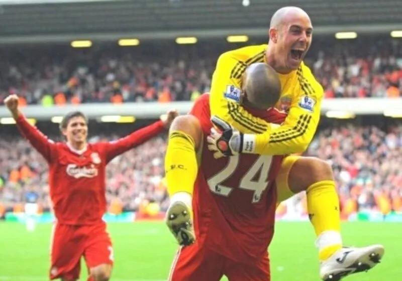 thủ môn Pepe Reina