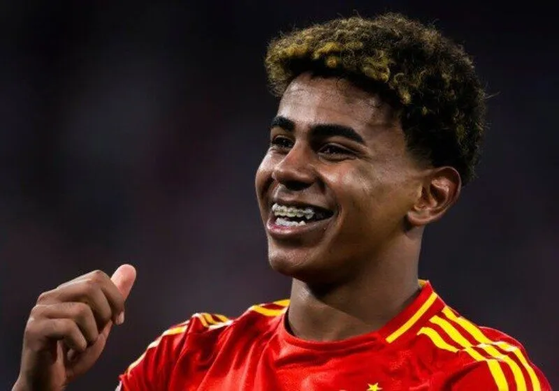 Lamine Yamal - Cầu thủ nổi bật của Tây Ban Nha góp mặt trong trận Tây Ban Nha vs Brazil
