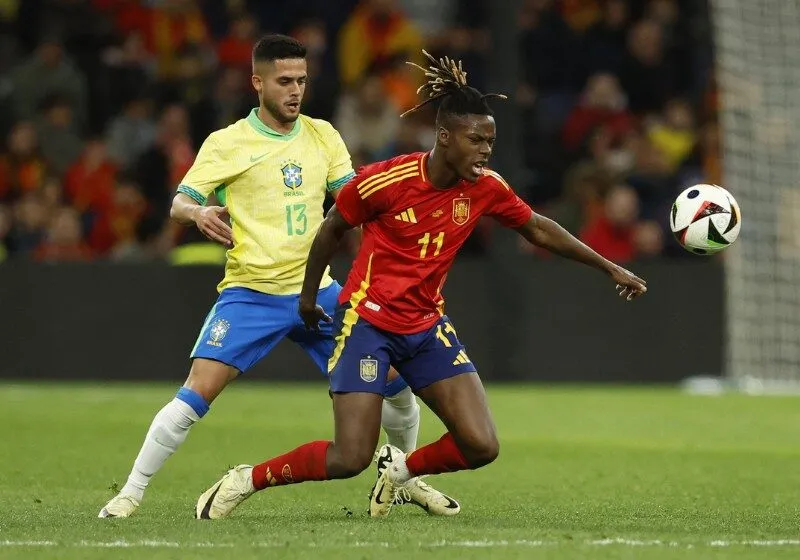 giao hữu Tây Ban Nha vs Brazil