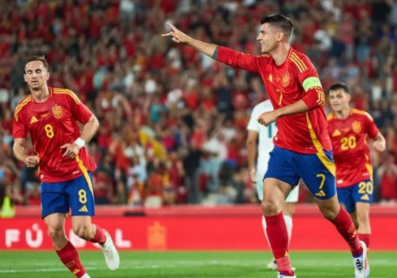 Phân tích chiến thuật Tây Ban Nha vs Northern Ireland