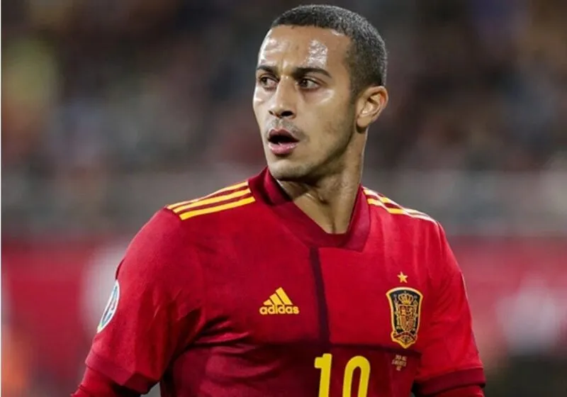 thiago alcântara em trai